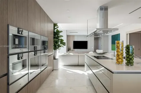 18501 Collins Avenue Sunny Isles Beach FL 33160
