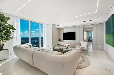18501 Collins Avenue Sunny Isles Beach FL 33160