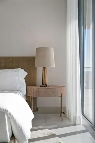 18501 Collins Avenue Sunny Isles Beach FL 33160