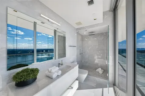 18501 Collins Avenue Sunny Isles Beach FL 33160