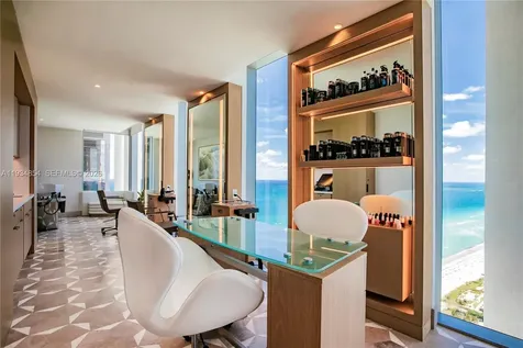 18501 Collins Avenue Sunny Isles Beach FL 33160
