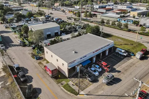 5960 SW 23rd Street West Park FL 33023