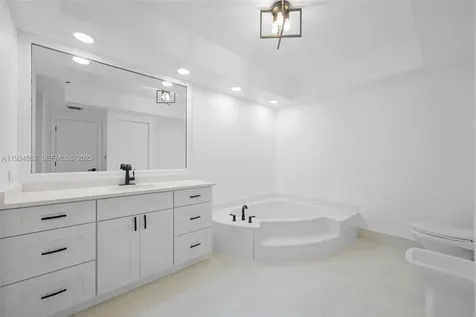 20281 E Country Club Drive Aventura FL 33180
