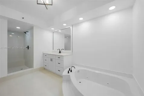 20281 E Country Club Drive Aventura FL 33180