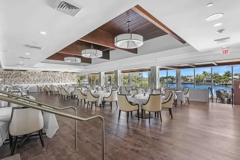20281 E Country Club Drive Aventura FL 33180