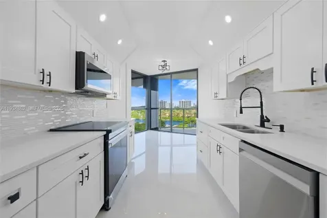 20281 E Country Club Drive Aventura FL 33180
