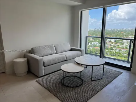239 SW 9th Street Miami FL 33130