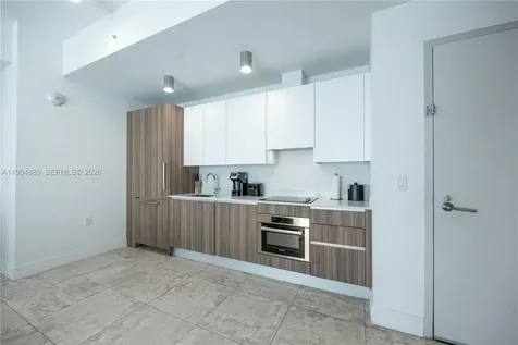 239 SW 9th Street Miami FL 33130