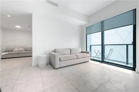 239 SW 9th Street Miami FL 33130