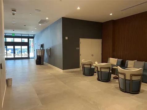 239 SW 9th Street Miami FL 33130