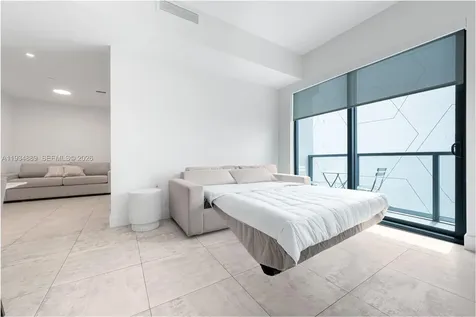 239 SW 9th Street Miami FL 33130