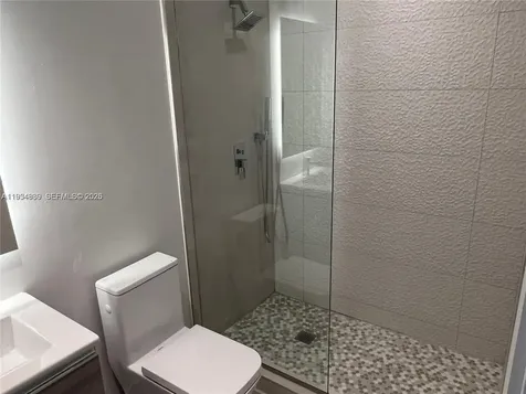 239 SW 9th Street Miami FL 33130