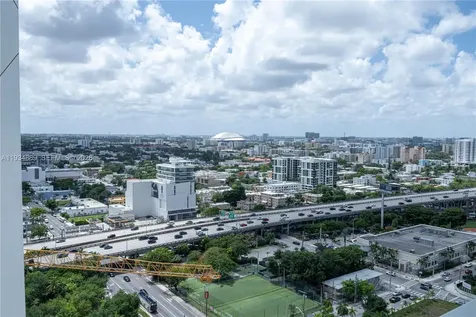 239 SW 9th Street Miami FL 33130