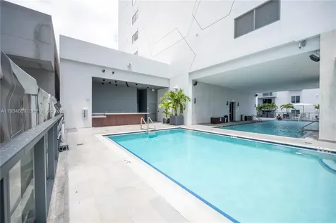 239 SW 9th Street Miami FL 33130
