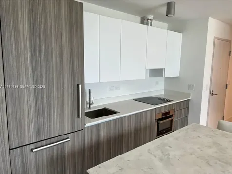 239 SW 9th Street Miami FL 33130