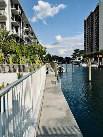 1750 NE 115th Street Miami FL 33181