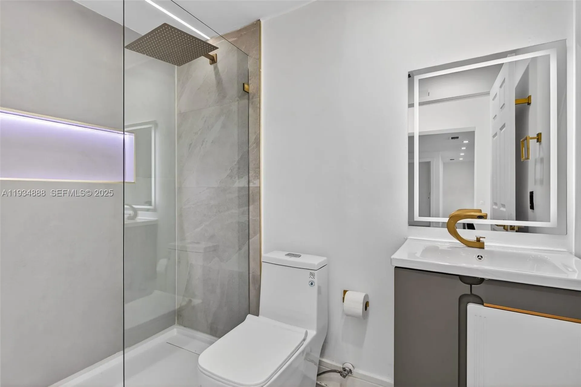 1488 NE 29th Street Pompano Beach FL 33064