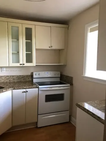 17255 SW 95th Avenue Palmetto Bay FL 33157