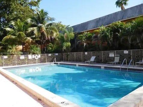 17255 SW 95th Avenue Palmetto Bay FL 33157