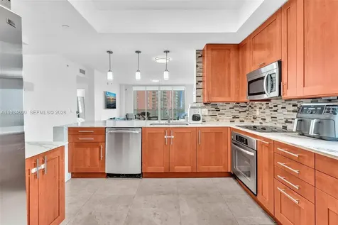3340 NE 190th Street Aventura FL 33180