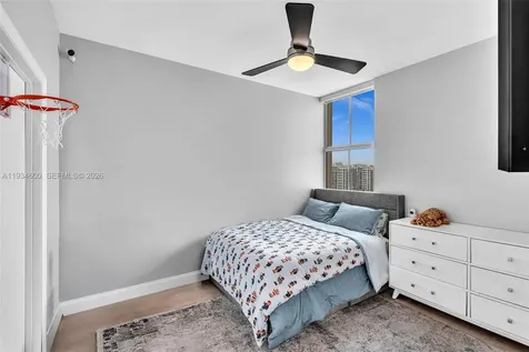 3340 NE 190th Street Aventura FL 33180