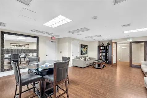 3340 NE 190th Street Aventura FL 33180