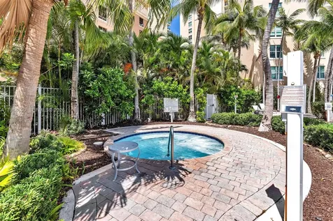 3340 NE 190th Street Aventura FL 33180