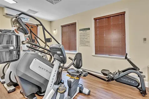 3340 NE 190th Street Aventura FL 33180
