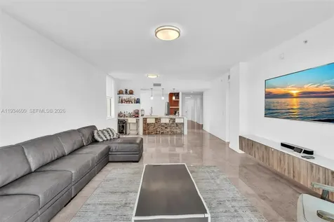 3340 NE 190th Street Aventura FL 33180