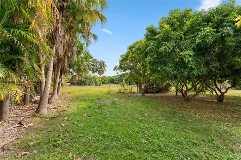 30905 SW 194th Avenue Homestead FL 33030