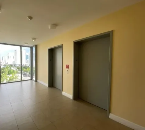 36 NW 6th Avenue Miami FL 33128