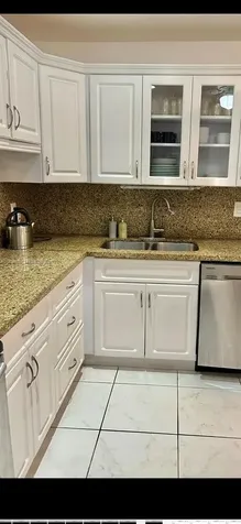 329 SE 3rd Street Hallandale Beach FL 33009