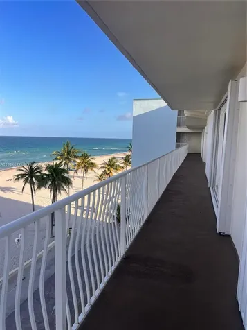 300 Oregon Street Hollywood FL 33019