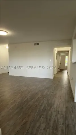 2445 NW 33rd Street Oakland Park FL 33309