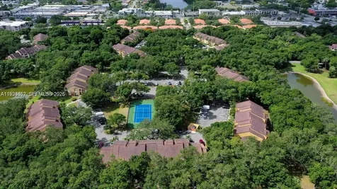 2445 NW 33rd Street Oakland Park FL 33309