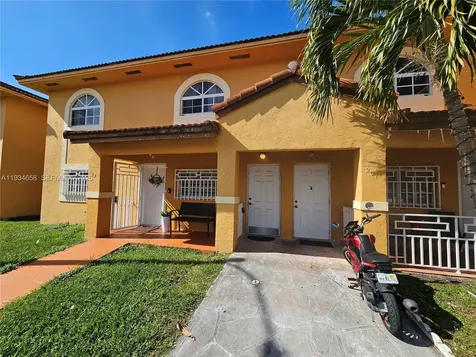 7762 W 34th Lane Hialeah FL 33018