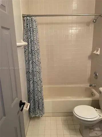 7762 W 34th Lane Hialeah FL 33018