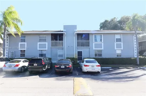 464 NE 210th Cir Terrace Miami FL 33179