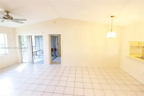 464 NE 210th Cir Terrace Miami FL 33179