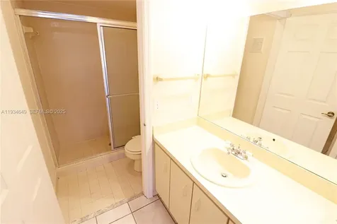 464 NE 210th Cir Terrace Miami FL 33179