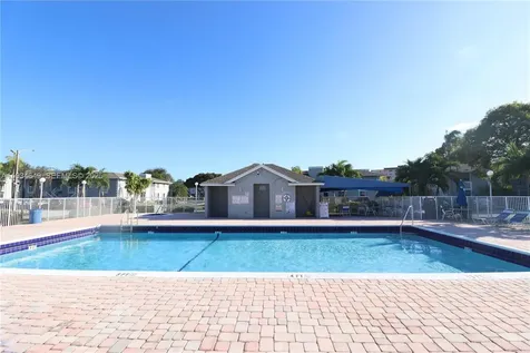 464 NE 210th Cir Terrace Miami FL 33179