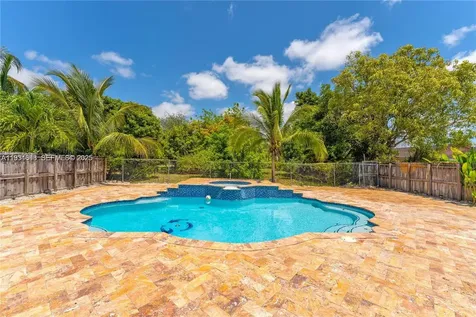 15519 SW 182nd Lane Miami FL 33187