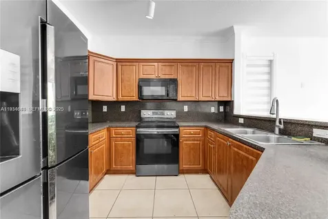 15519 SW 182nd Lane Miami FL 33187