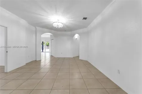 15519 SW 182nd Lane Miami FL 33187