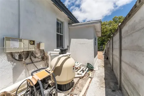 15519 SW 182nd Lane Miami FL 33187