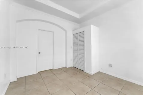 15519 SW 182nd Lane Miami FL 33187