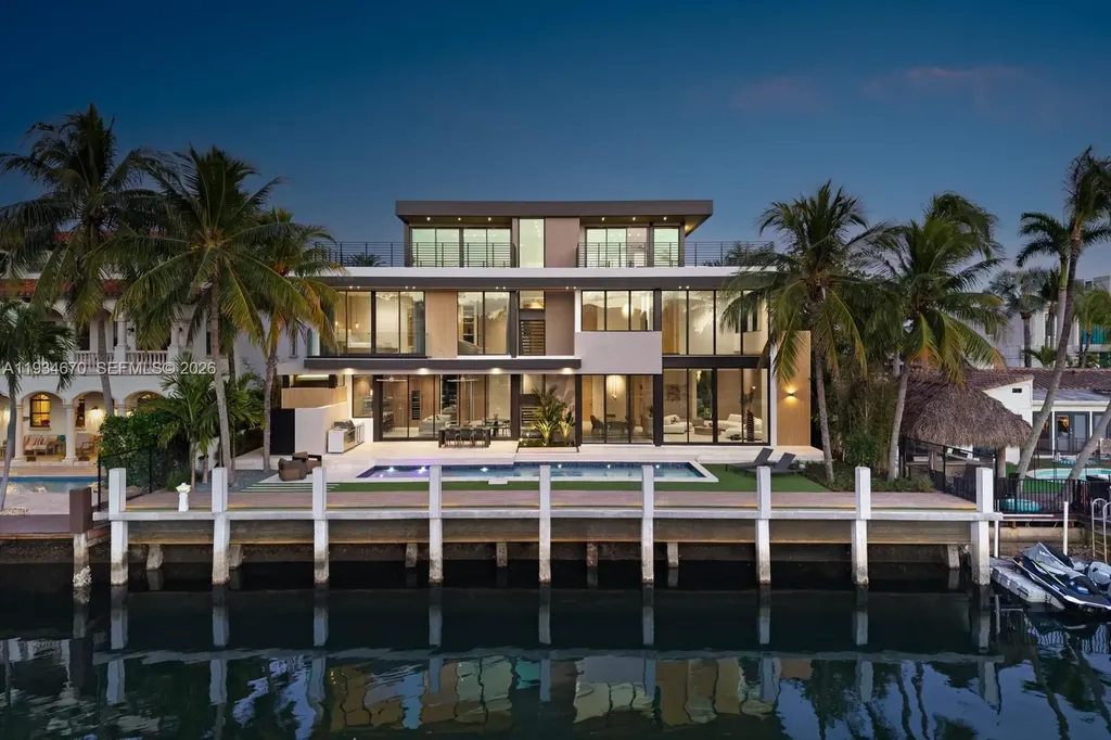641 Flamingo Drive Fort Lauderdale FL 33301