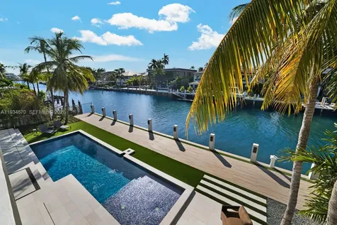 641 Flamingo Drive Fort Lauderdale FL 33301