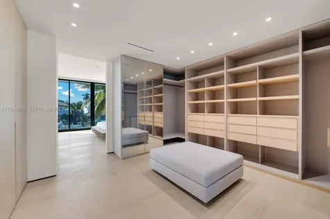 641 Flamingo Drive Fort Lauderdale FL 33301