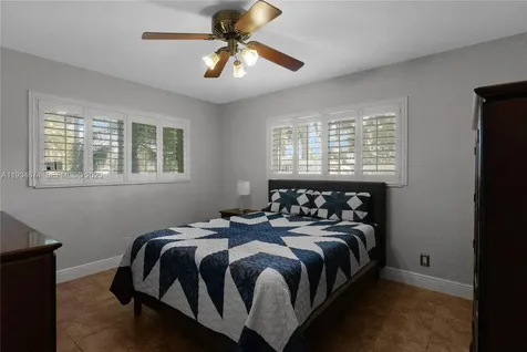 3401 NE 21st Avenue Lighthouse Point FL 33064